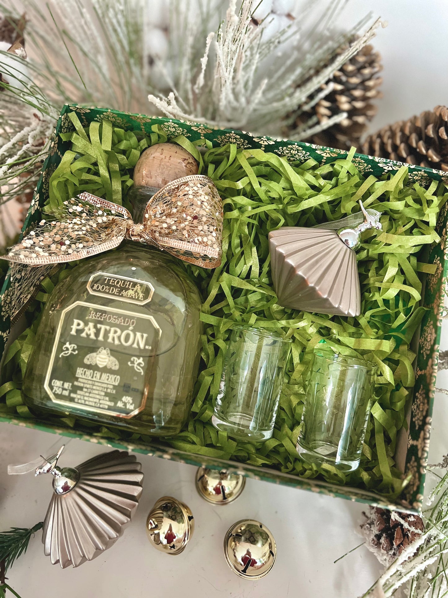Del Patron Box – Love in a Box